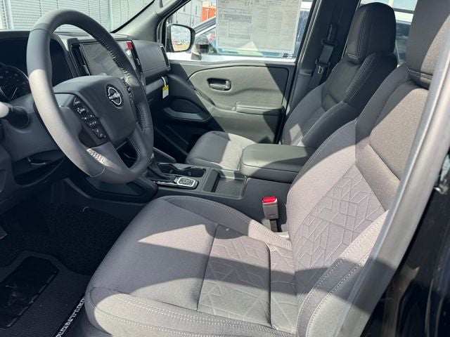 2026 Nissan Frontier — detail view