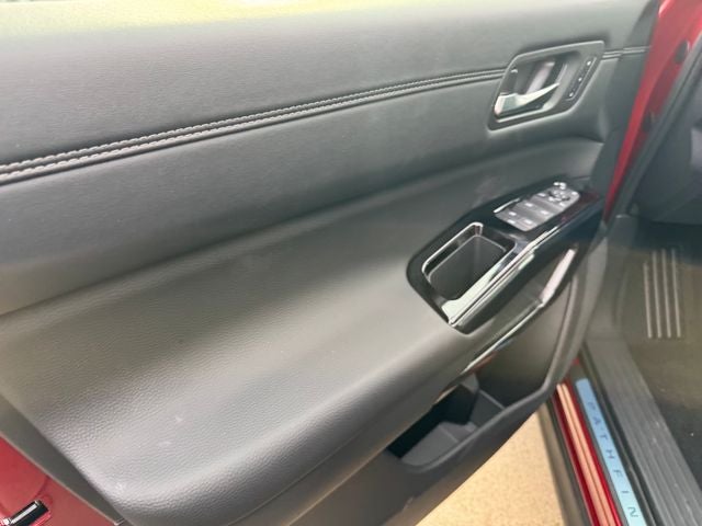 2026 Nissan Pathfinder — detail view